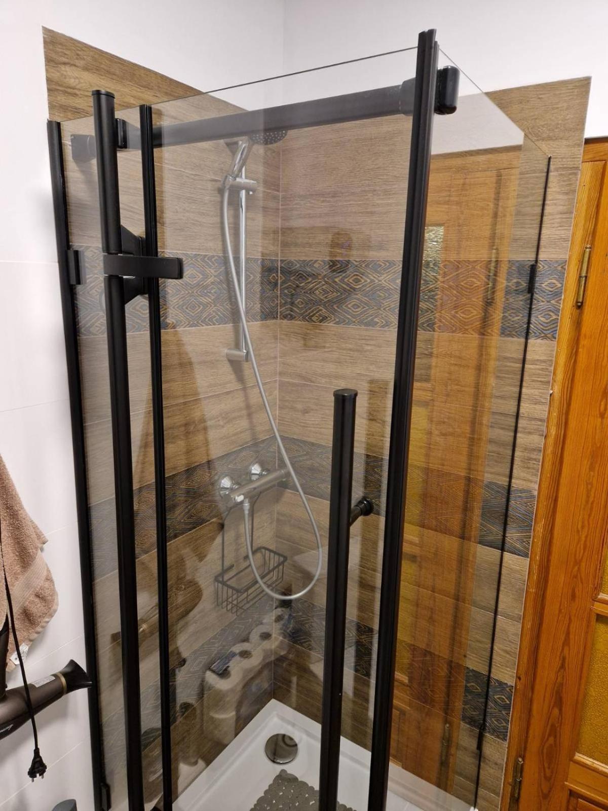 Homehostel Варшава Екстериор снимка